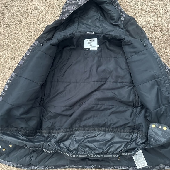 Volcom Alternate Snowboard Jacket - Picture 4 of 5